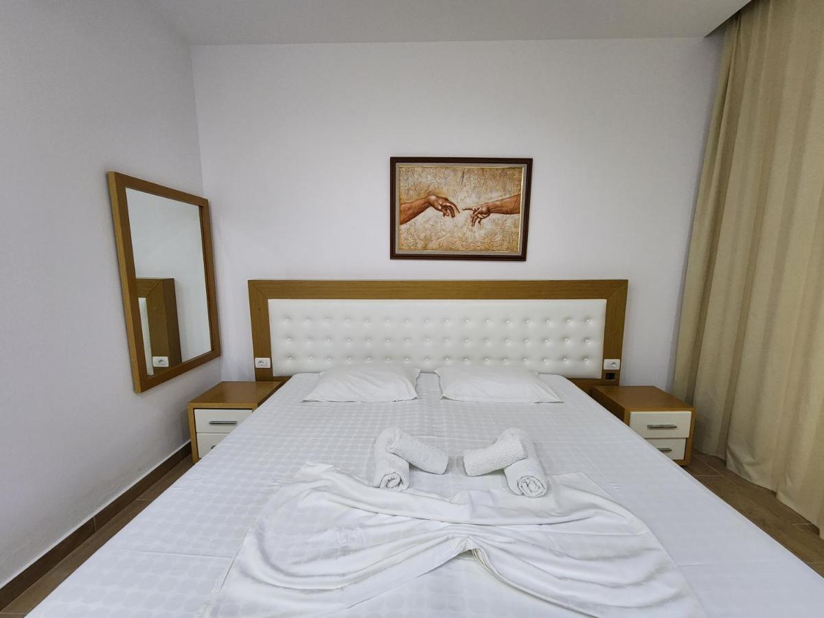 Sea Front Villa Vlore Ngoại thất bức ảnh